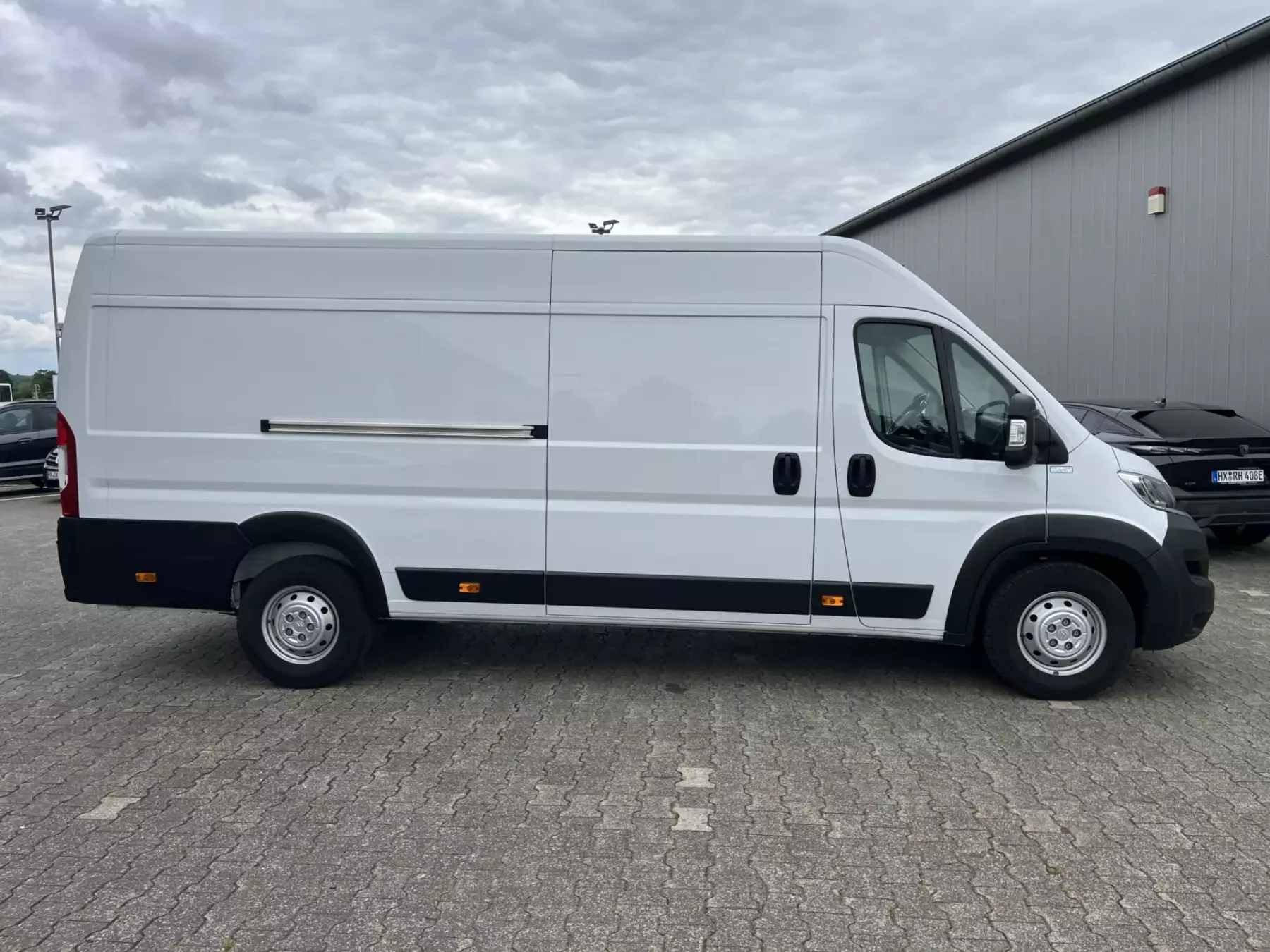 11241 Jumper 140PS Diesel L4H2 Mietwagen 11241 Jumper 140PS Diesel L4H2 Mietwagen