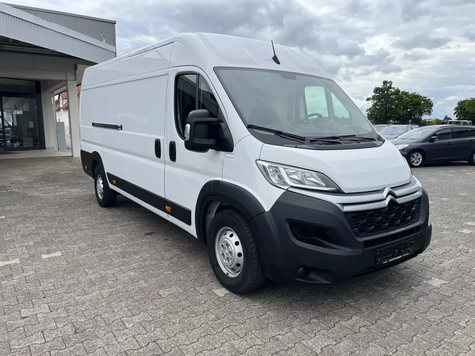 11241 Jumper 140PS Diesel L4H2 Mietwagen 11241 Jumper 140PS Diesel L4H2 Mietwagen