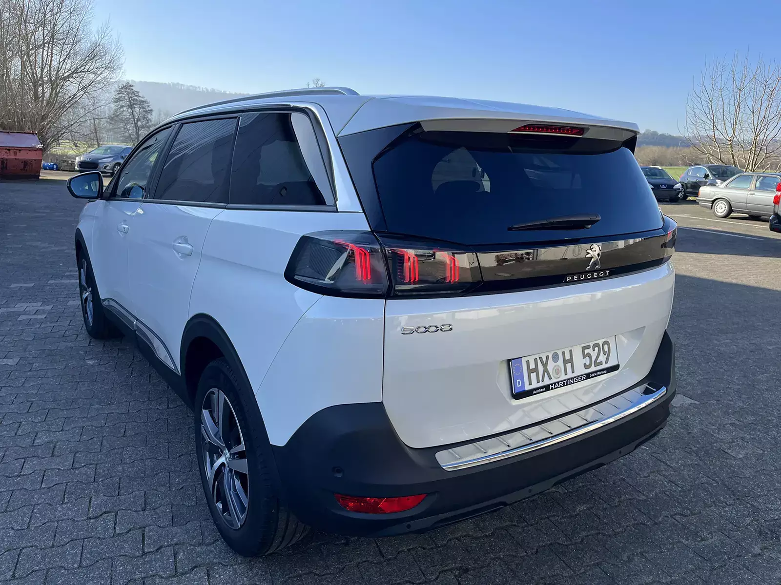 Peugeot 5008 HDI 130 Allure Pack Mietwagen 