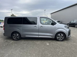 11250  Citroen Spacetourer Mietwagen