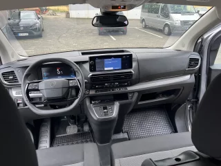 11250  Citroen Spacetourer Mietwagen