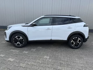 11408 Peugeot 2008 Mietwagen