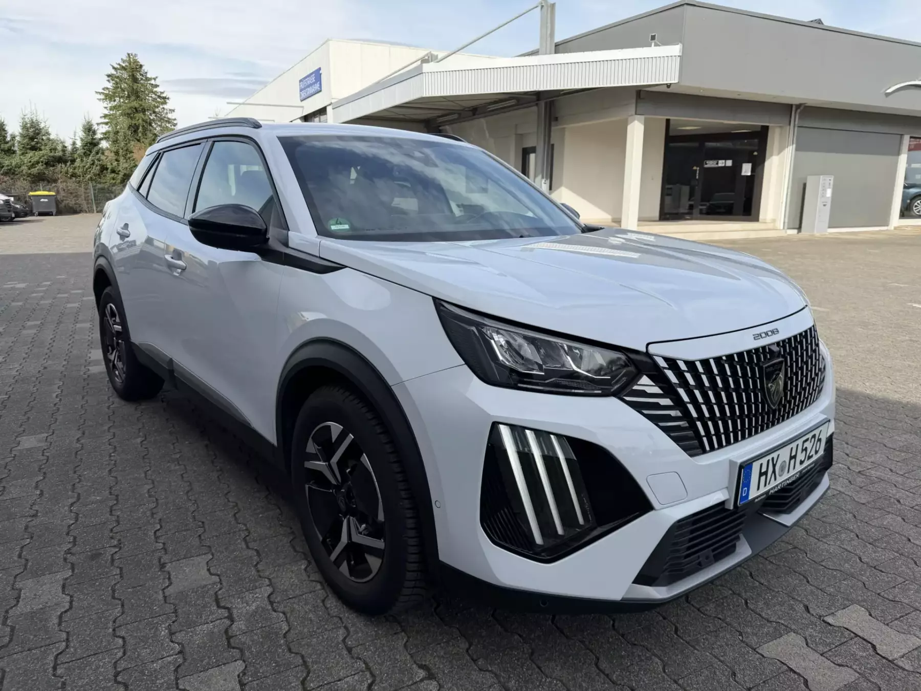 11408 Peugeot 2008 Mietwagen