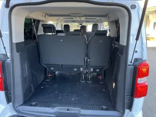 11151 Citroen Spacetourer Mietwagen