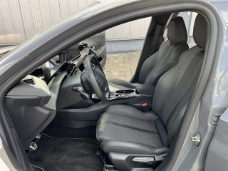 11122 208 GT 100 Mietwagen
